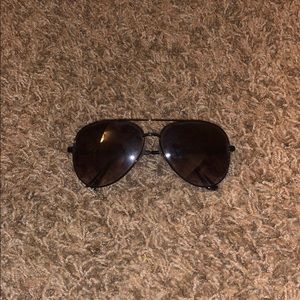 Black sunglasses